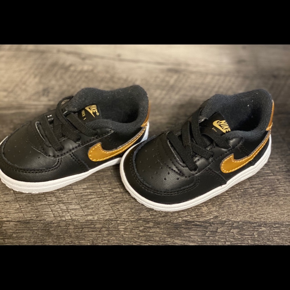 Infant Air Force One crib shoe